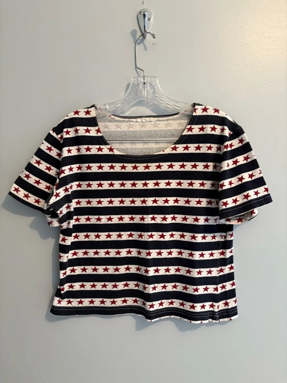 Vintage Americana Women’s Medium Cropped Short Sleeve Tee Striped Star Navy Red - Picture 2 of 15